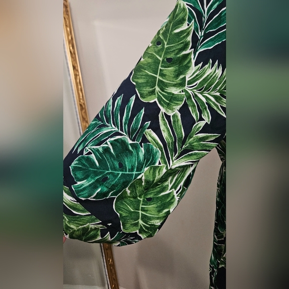 ONSHORE Tropical Palm Leaf Print Maxi Dress/Coverup. Green/navy One Size. NWT - Picture 10 of 15
